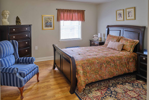 2 Bedroom, 2 Bath Deluxe (Bedroom)